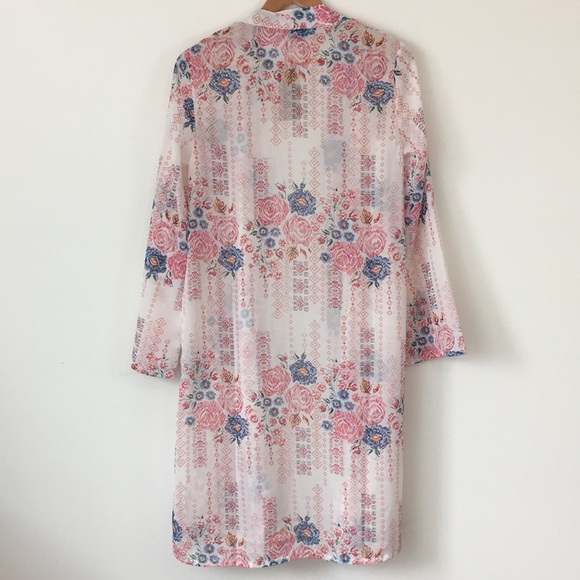 Sheer Floral Kimono - Picture 4 of 6